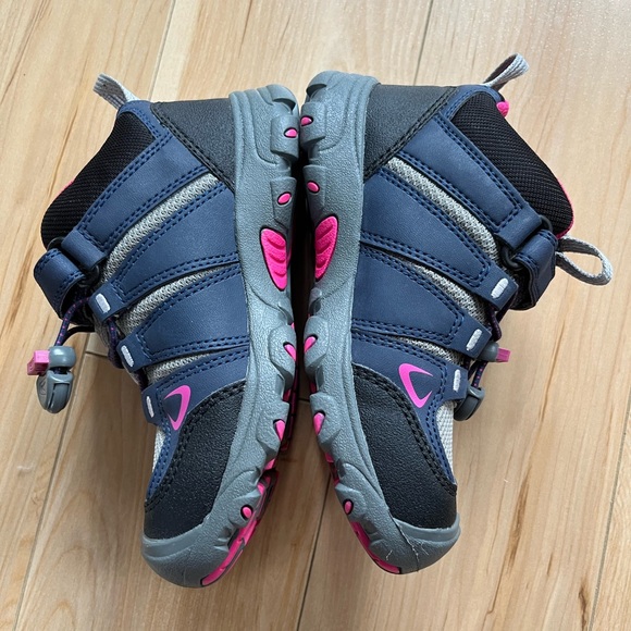 New Keen knotch peak girl size 11 shoes - Picture 4 of 12